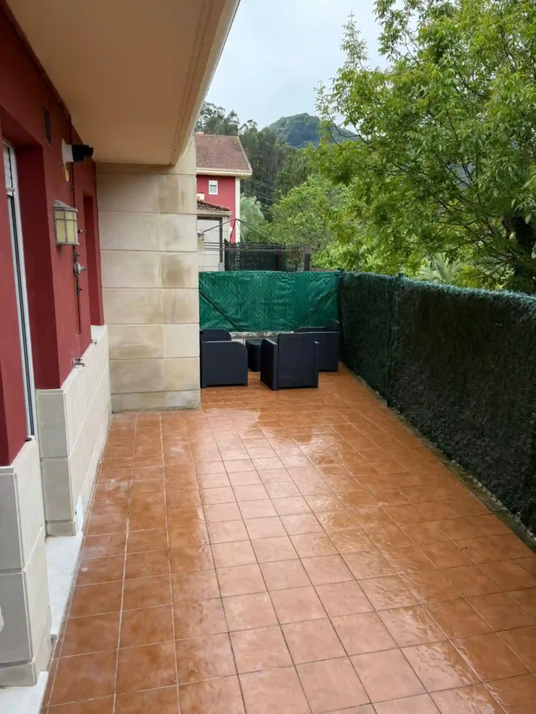 Piso en Ampuero Planta Baja con terraza